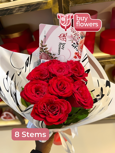 Red roses thumbnail view 5 - BuyFlowers